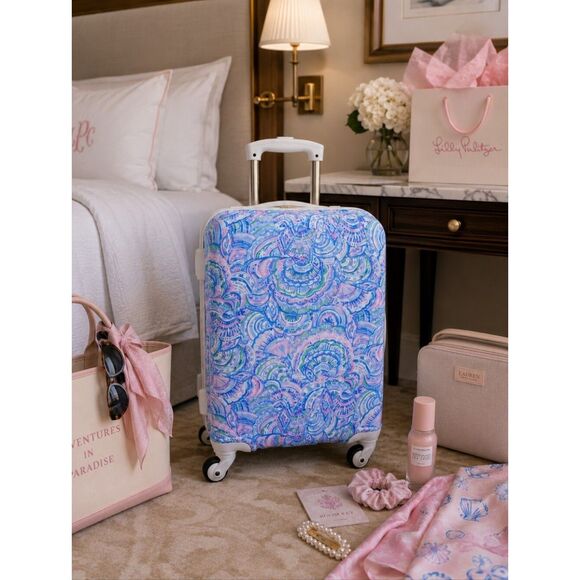Lilly Pulitzer Handbags - NWT Lilly Pulitzer Via Amore Floral Hardshell Spinner Carry On Luggage Suitcase